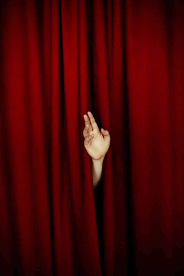 Improvise ta scène : atelier théâtre et scène ouverte pour enfants