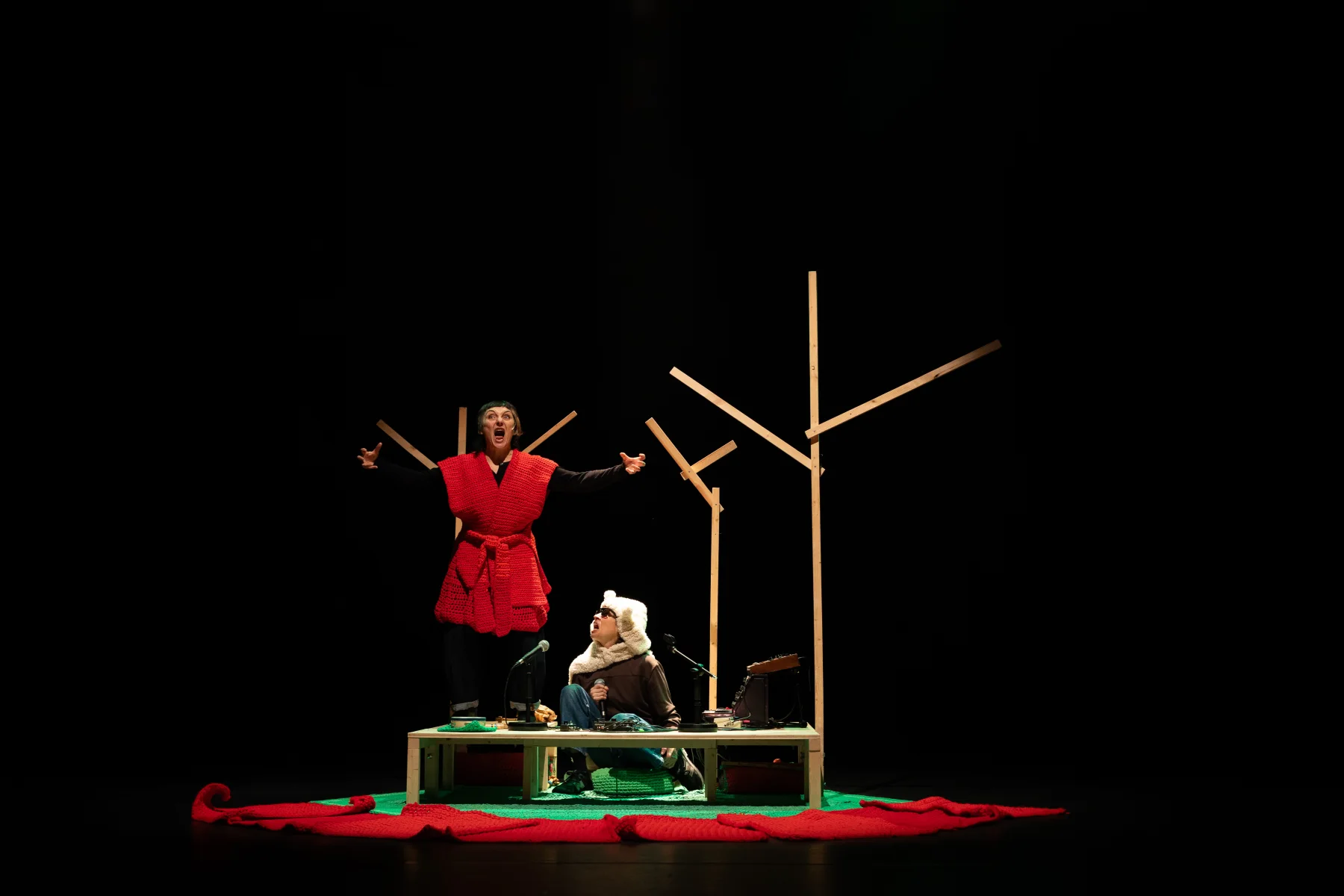[Spectacle] Rouge Courroux - collectif Les Becs Verseurs