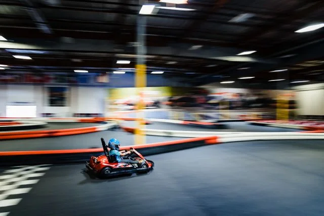 Roazhon Kart : défier les enfants sur une vraie piste indoor près de Rennes